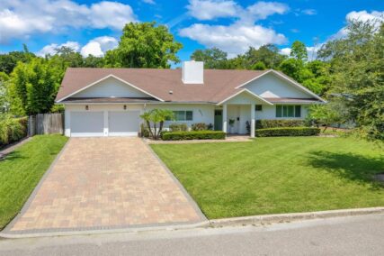 more about 2217 HOWARD DRIVE