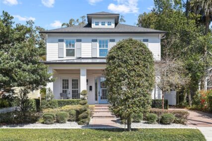 more about 909 E CENTRAL BOULEVARD