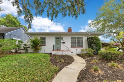 more about 1845 DELANEY AVENUE