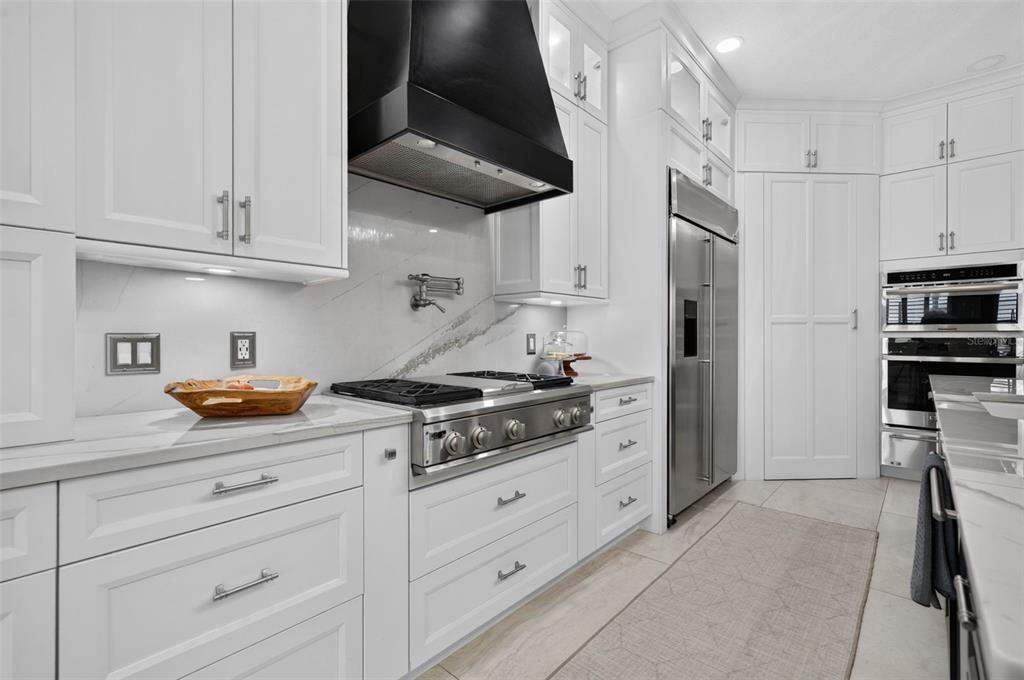 Property listing photo for 12722 S LAKE SAWYER LANE