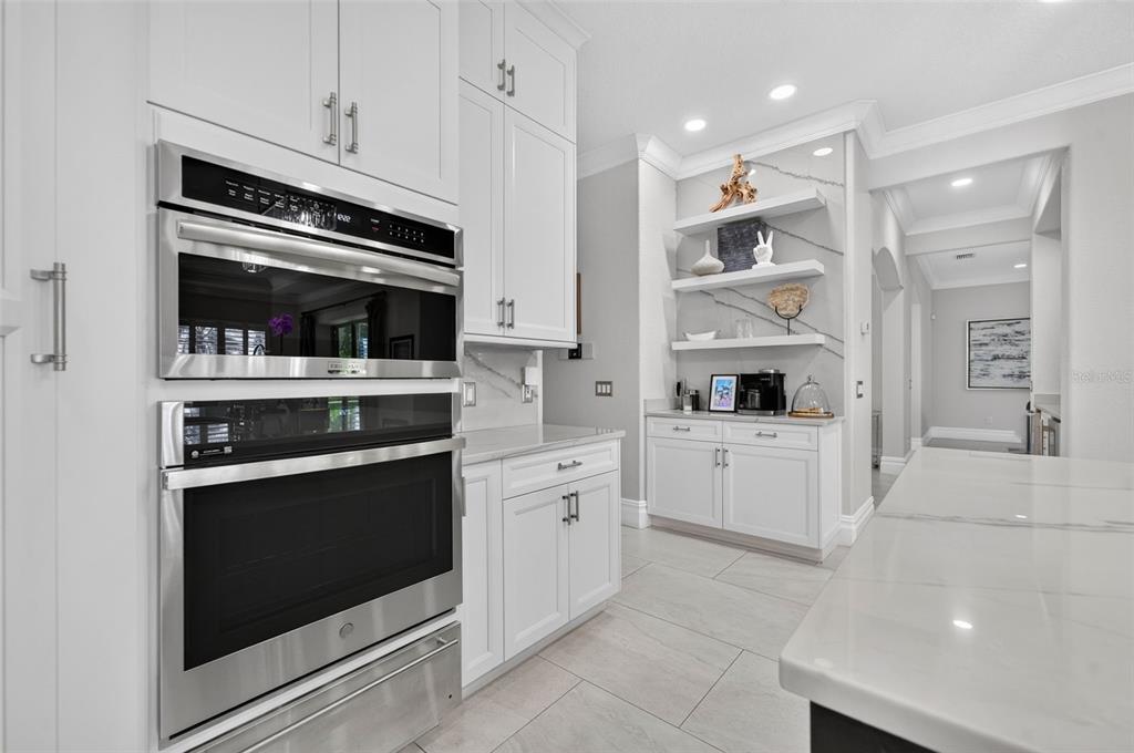 Property listing photo for 12722 S LAKE SAWYER LANE