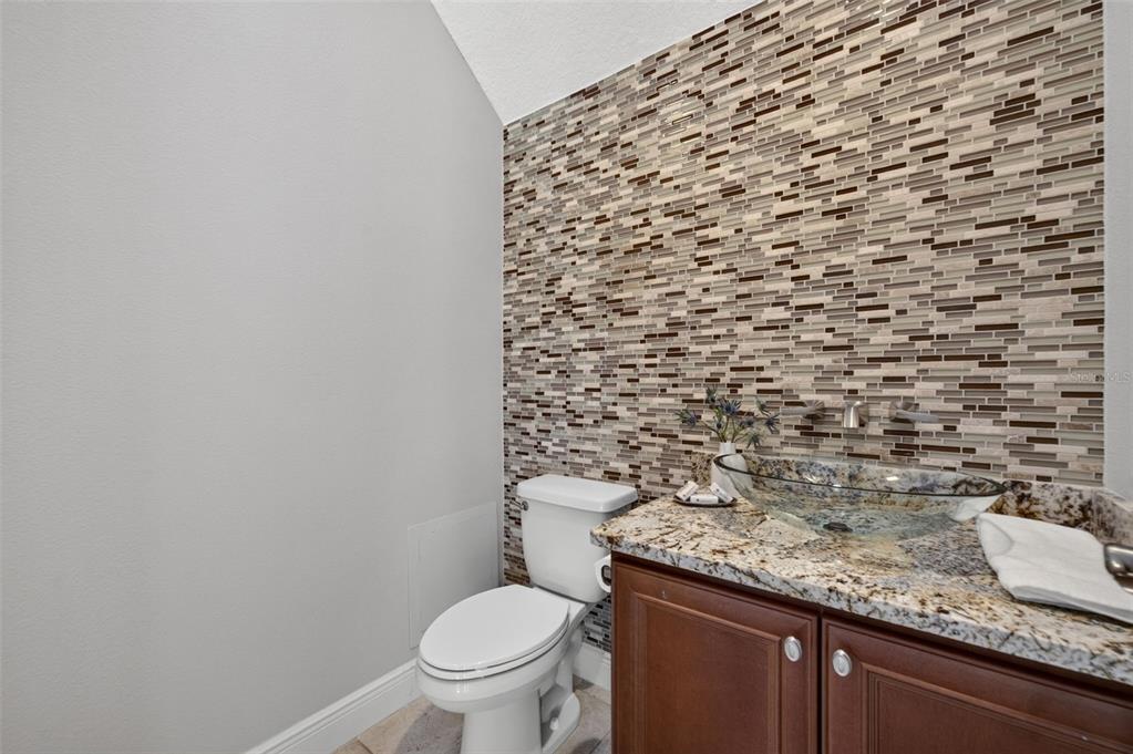 Property listing photo for 630 LIVE OAK STREET