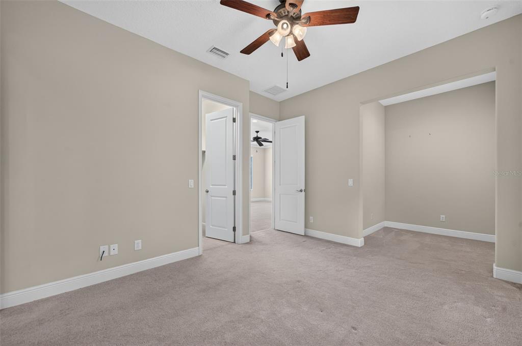 Property listing photo for 630 LIVE OAK STREET