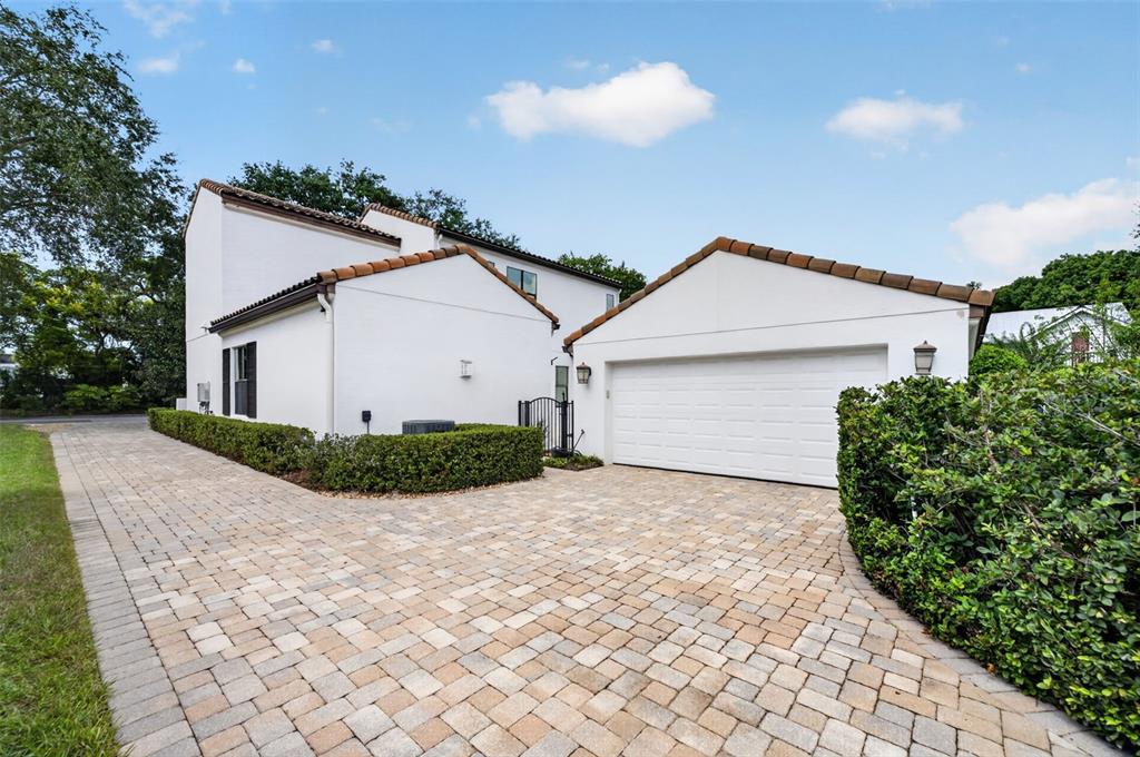 Property listing photo for 630 LIVE OAK STREET