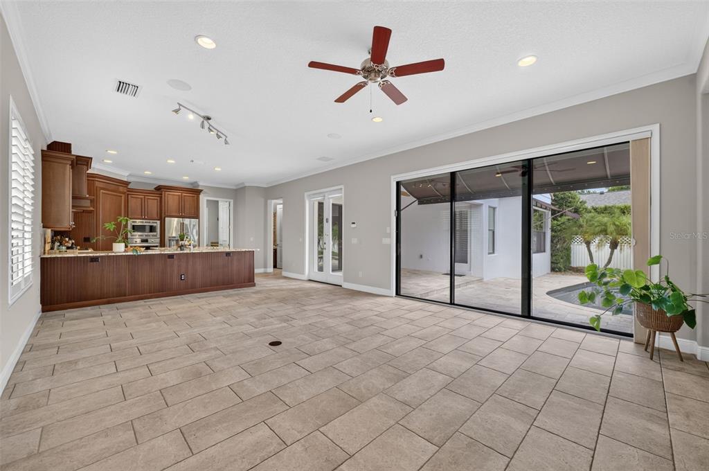 Property listing photo for 630 LIVE OAK STREET