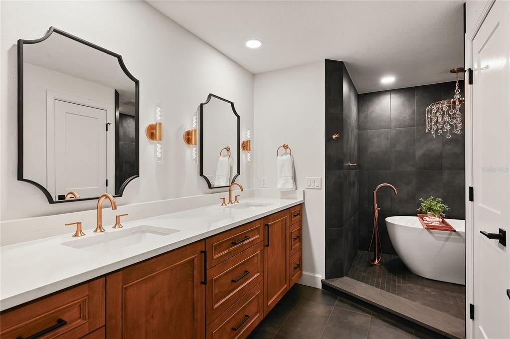 Property listing photo for 219 QUAYSIDE CIRCLE #B9