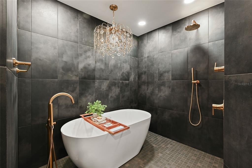 Property listing photo for 219 QUAYSIDE CIRCLE #B9