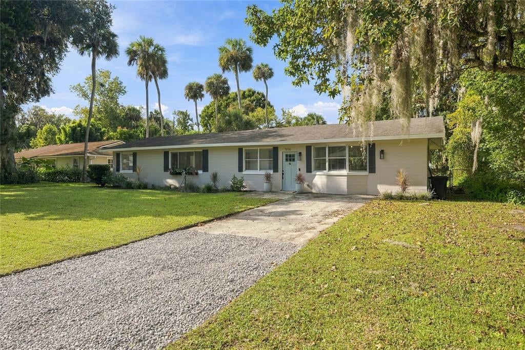 Property listing photo for 556 OLIVER DRIVE