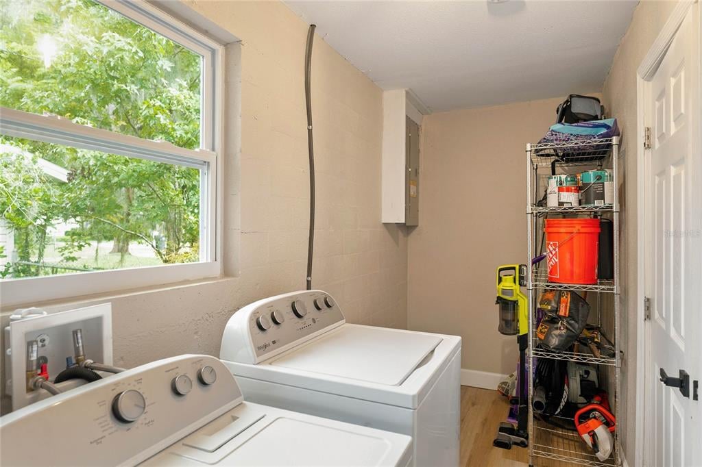 Property listing photo for 556 OLIVER DRIVE