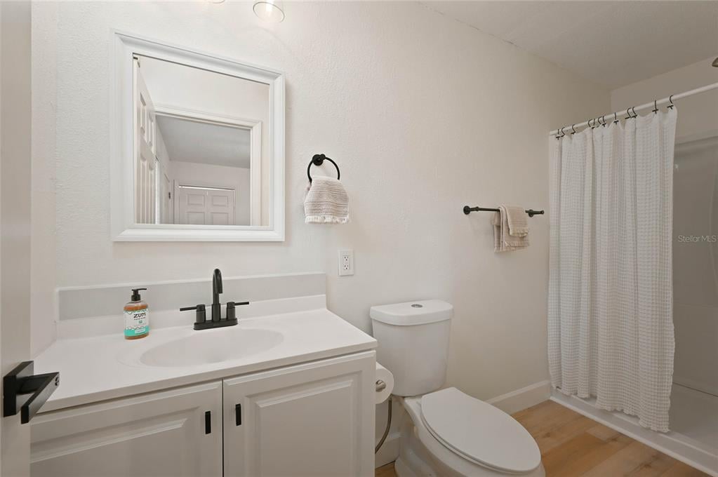Property listing photo for 556 OLIVER DRIVE