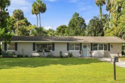 more about 556 OLIVER DRIVE
