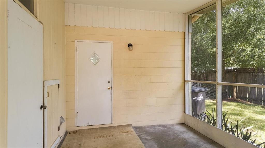 Property listing photo for 833 TURNBULL AVENUE