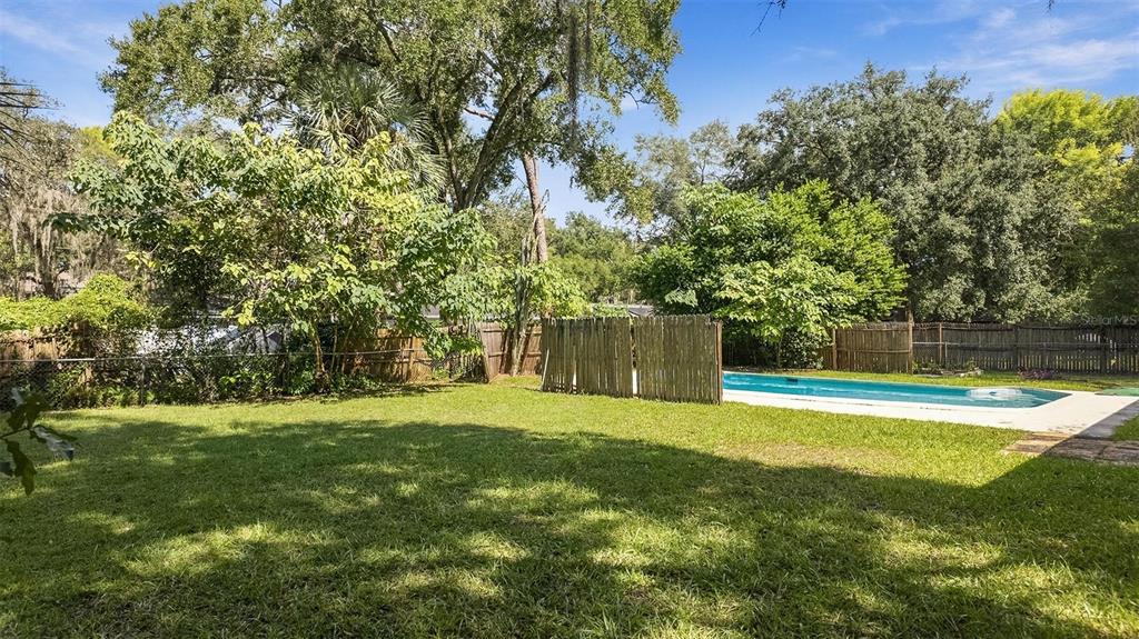 Property listing photo for 833 TURNBULL AVENUE