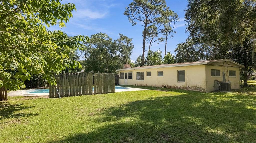 Property listing photo for 833 TURNBULL AVENUE
